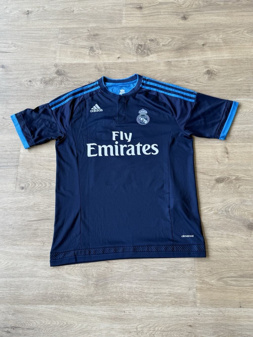 Real Madrid Mens 2015/2016 Adidas Third James #10 Shirt Soccer Jersey Size M